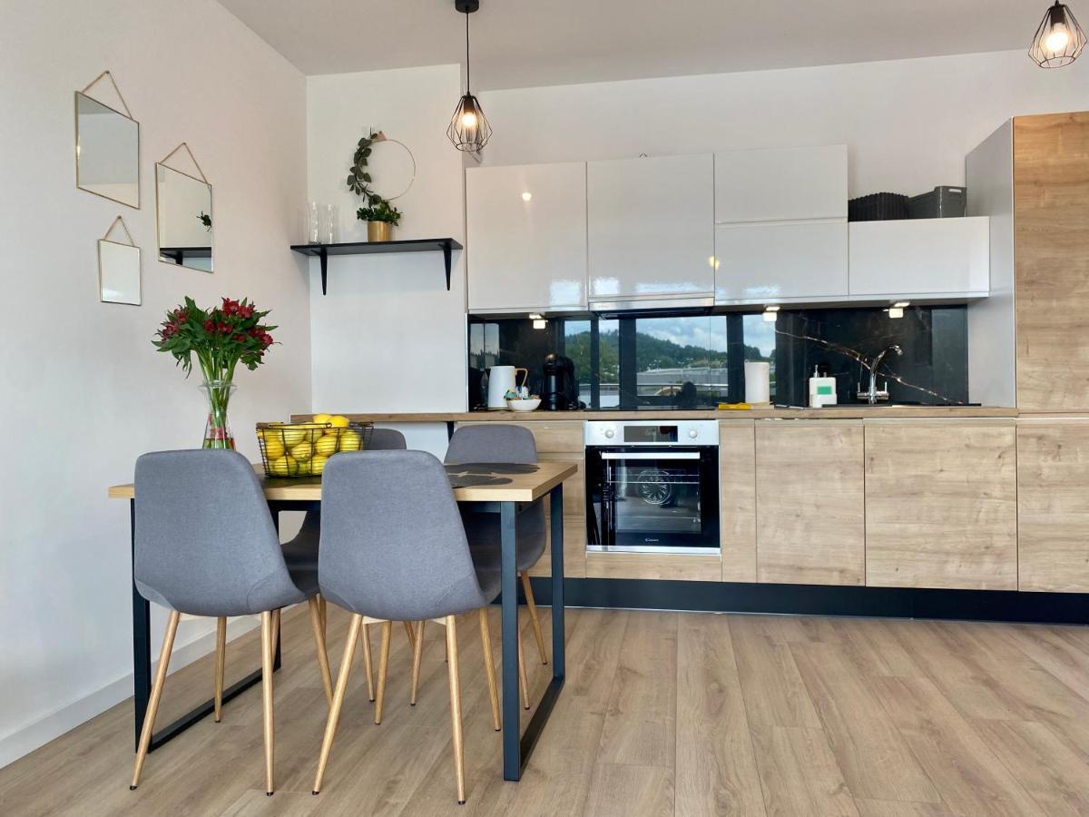 Apartament Camilli Lackberg Jelenia Gora Dış mekan fotoğraf